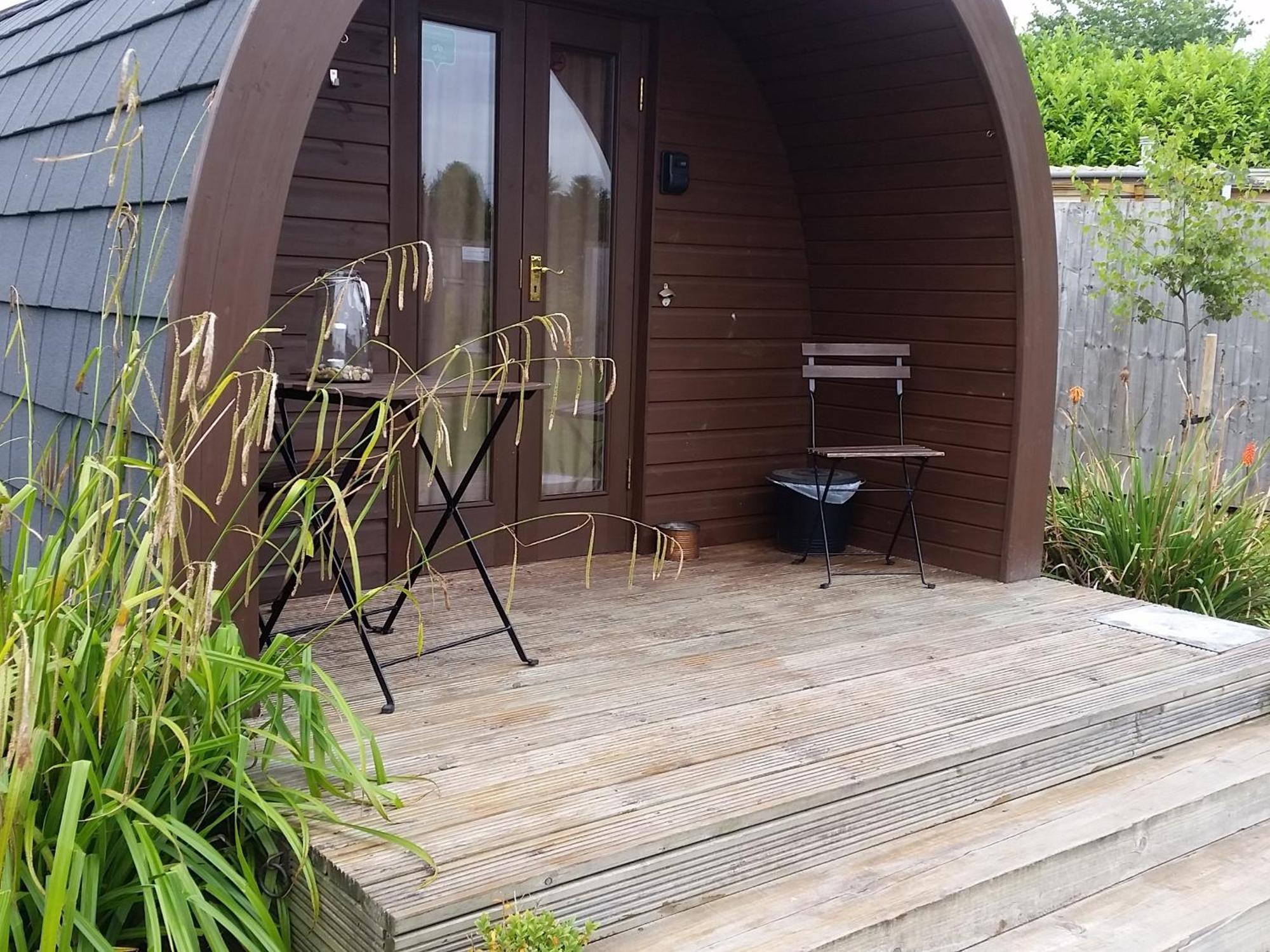 The Little Hide - Adult Only Camping Pods Wigginton  Exterior foto
